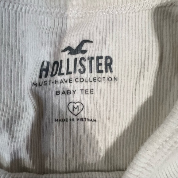 HOLLISTER BUTTERFLY BABY TEE - Picture 2 of 2